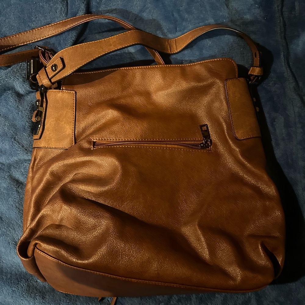 Several large, very gently used purses.